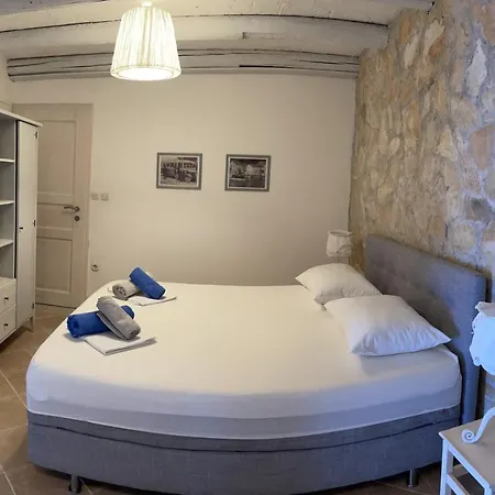 Viden 01 Apartment *